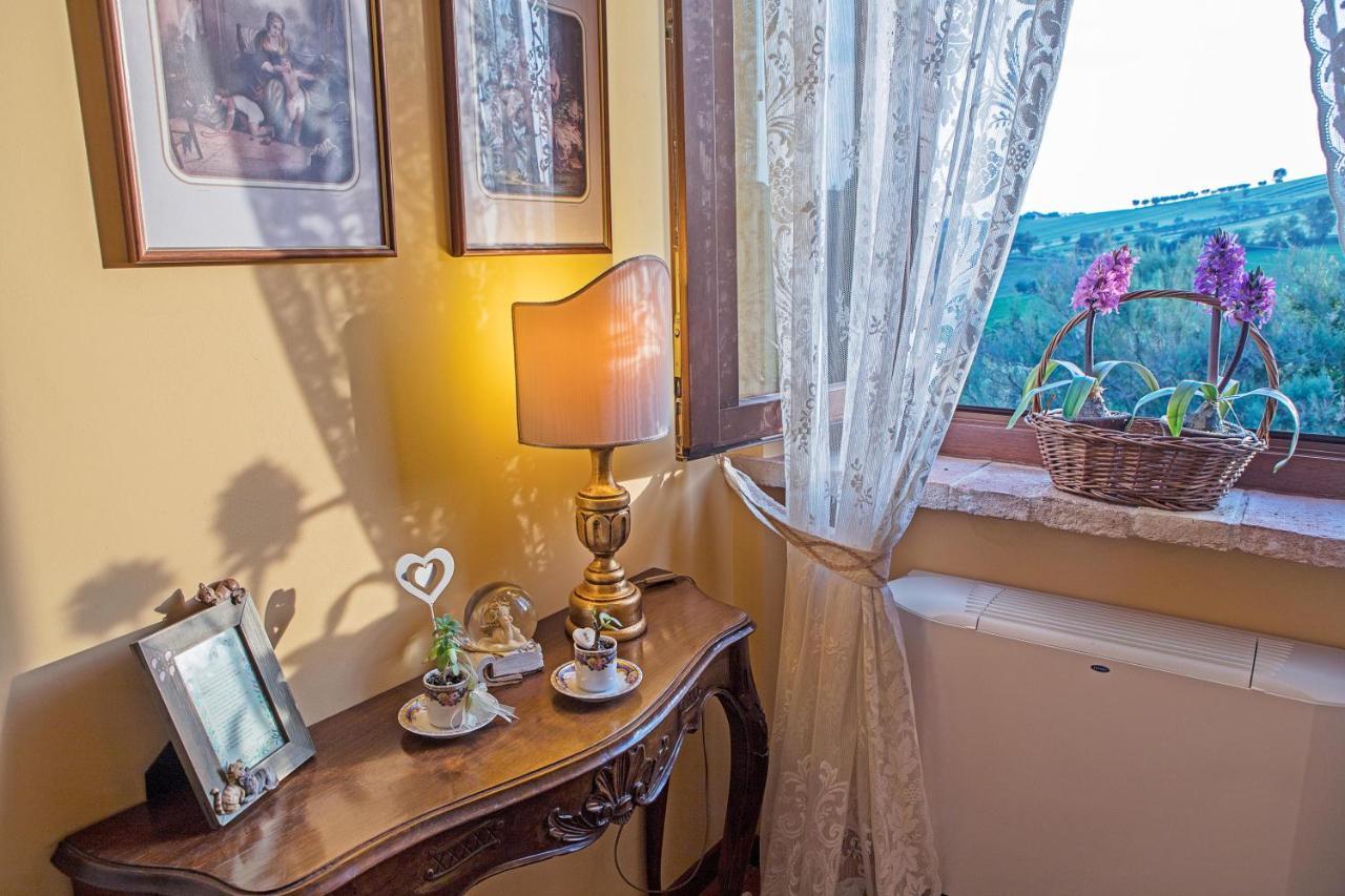 Agriturismo Le Castella Bed & Breakfast Potenza Picena Bagian luar foto