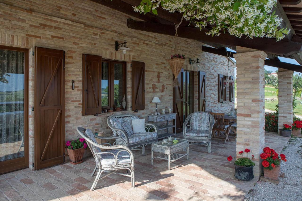 Agriturismo Le Castella Bed & Breakfast Potenza Picena Bagian luar foto