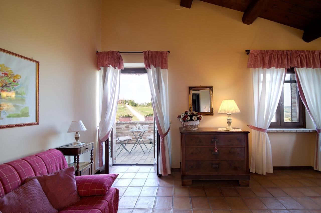 Agriturismo Le Castella Bed & Breakfast Potenza Picena Bagian luar foto
