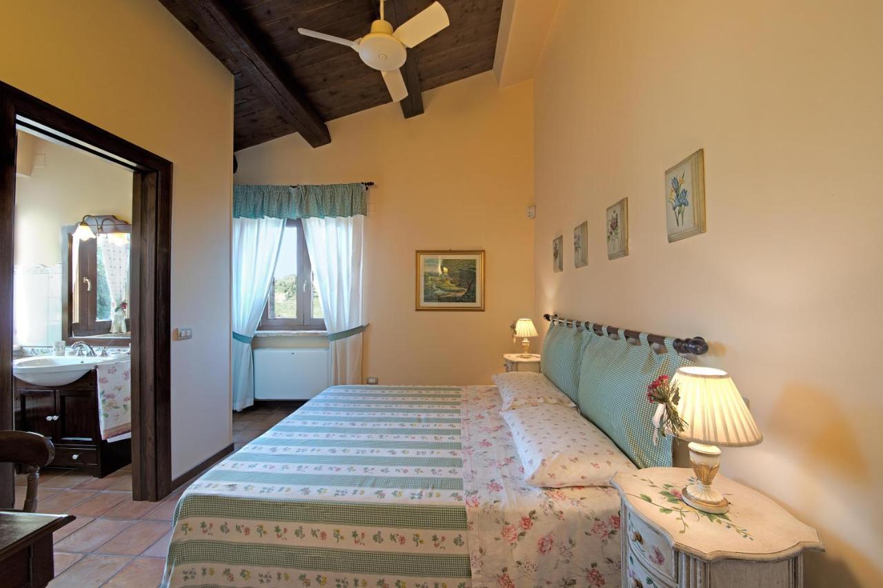 Agriturismo Le Castella Bed & Breakfast Potenza Picena Bagian luar foto